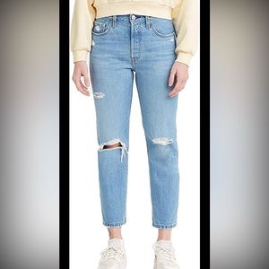 NWT Levi’s 501 Crop Jeans